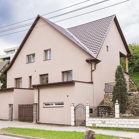 Groundfloor Apartment On The Green Hill Kaunas Exteriör bild
