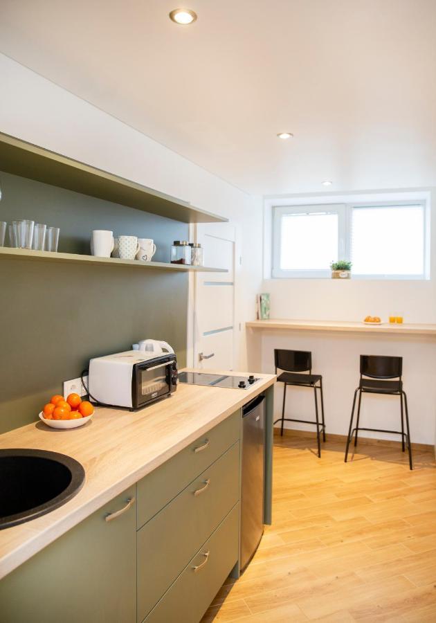 Groundfloor Apartment On The Green Hill Kaunas Exteriör bild